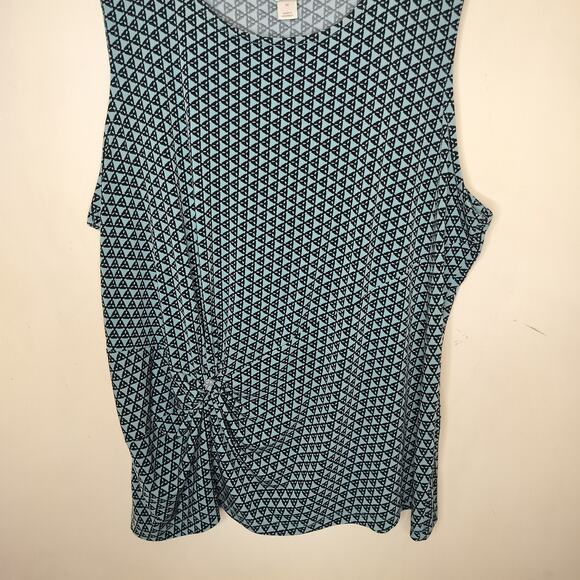 CJ Banks Top Blue Geoemtric Stretch Sleeveless - Picture 3 of 8